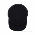 Cappello a snapback nero con ricamo a fiori